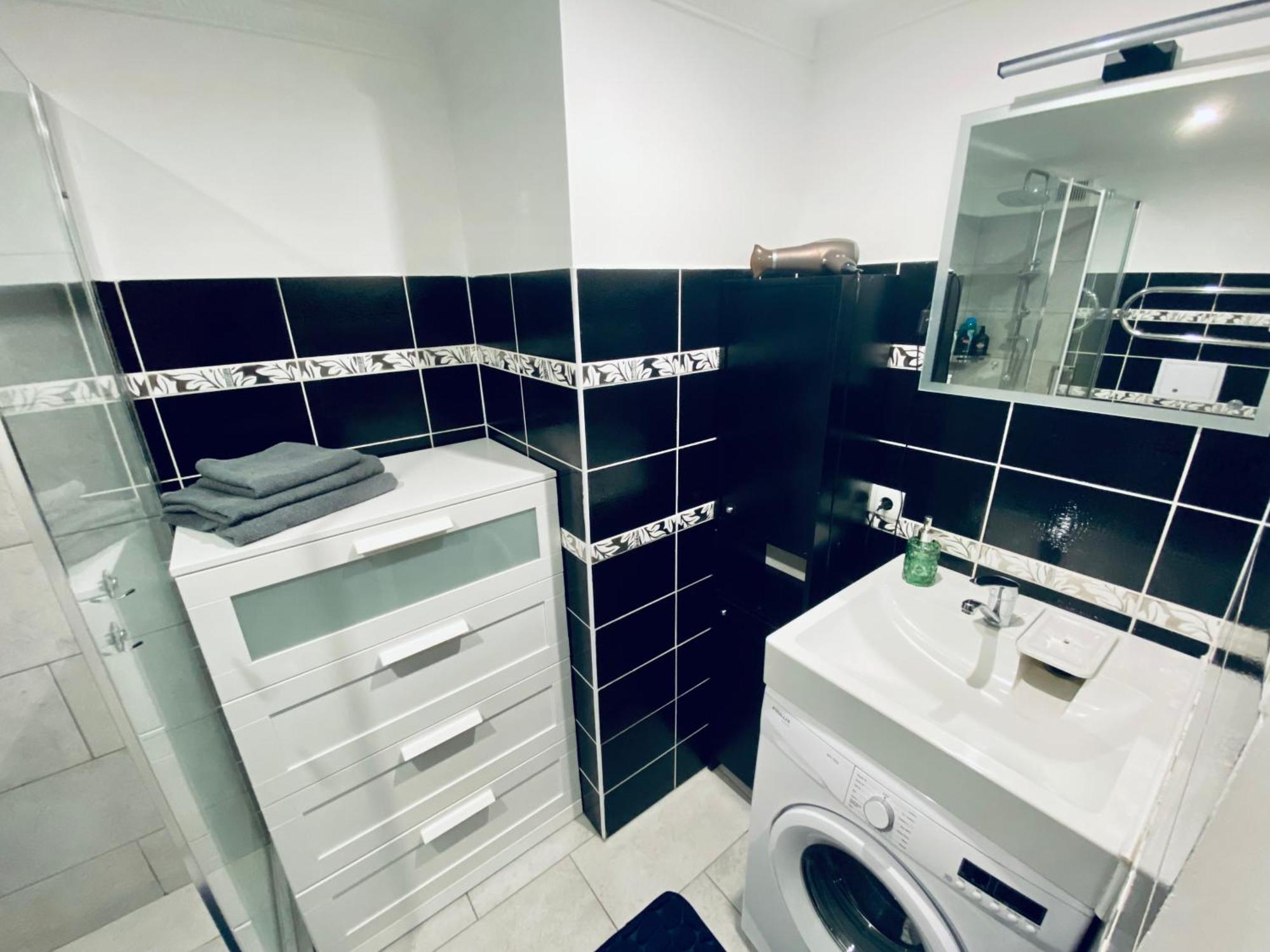 Fine Apartment 2 Єлгава Екстер'єр фото